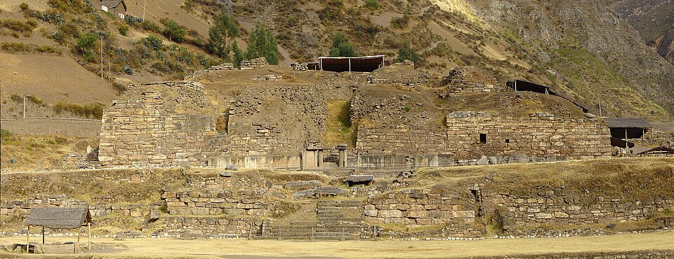 Chavin de Huantar, Peru