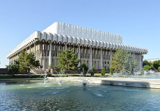 Tashkent Modernist Architecture. Modernity and Tradition in Central Asia, Uzbekistan