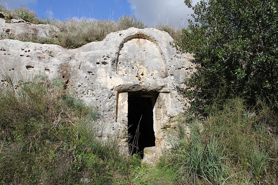domus de janas, Italy