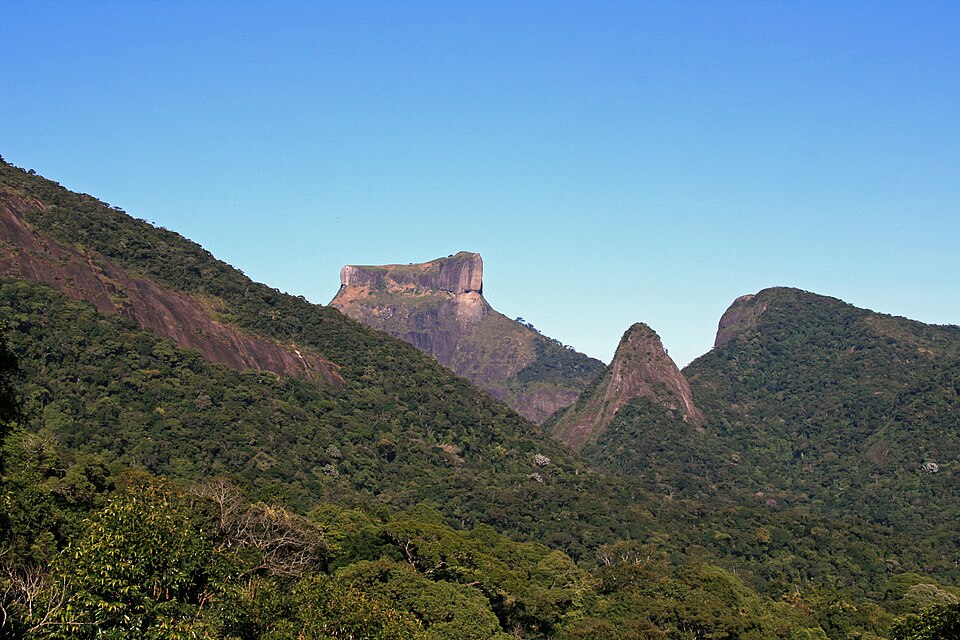 Rio de Janeiro: Carioca Landscapes between the Mountain and the Sea, Brazil